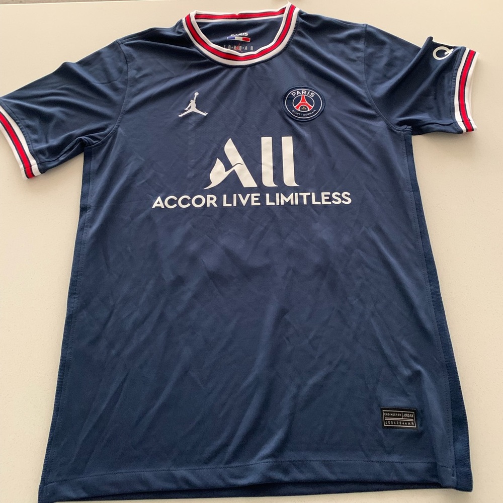 Paris Saint Germain soccer football jersey NWT